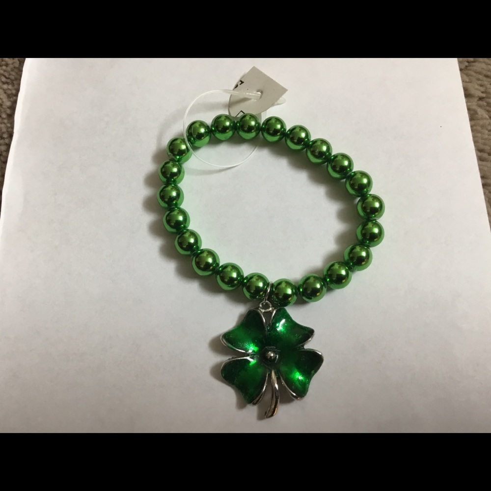 St. Patrick's day 4 leaf clover Bracelet